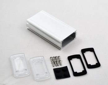 Extruded Aluminum Enclosure Silver with Plastic Cover EXN-23352-SVP