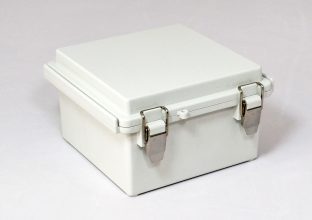Fiberglass Box with Stainless Steel Latch PTQ-11046 closed