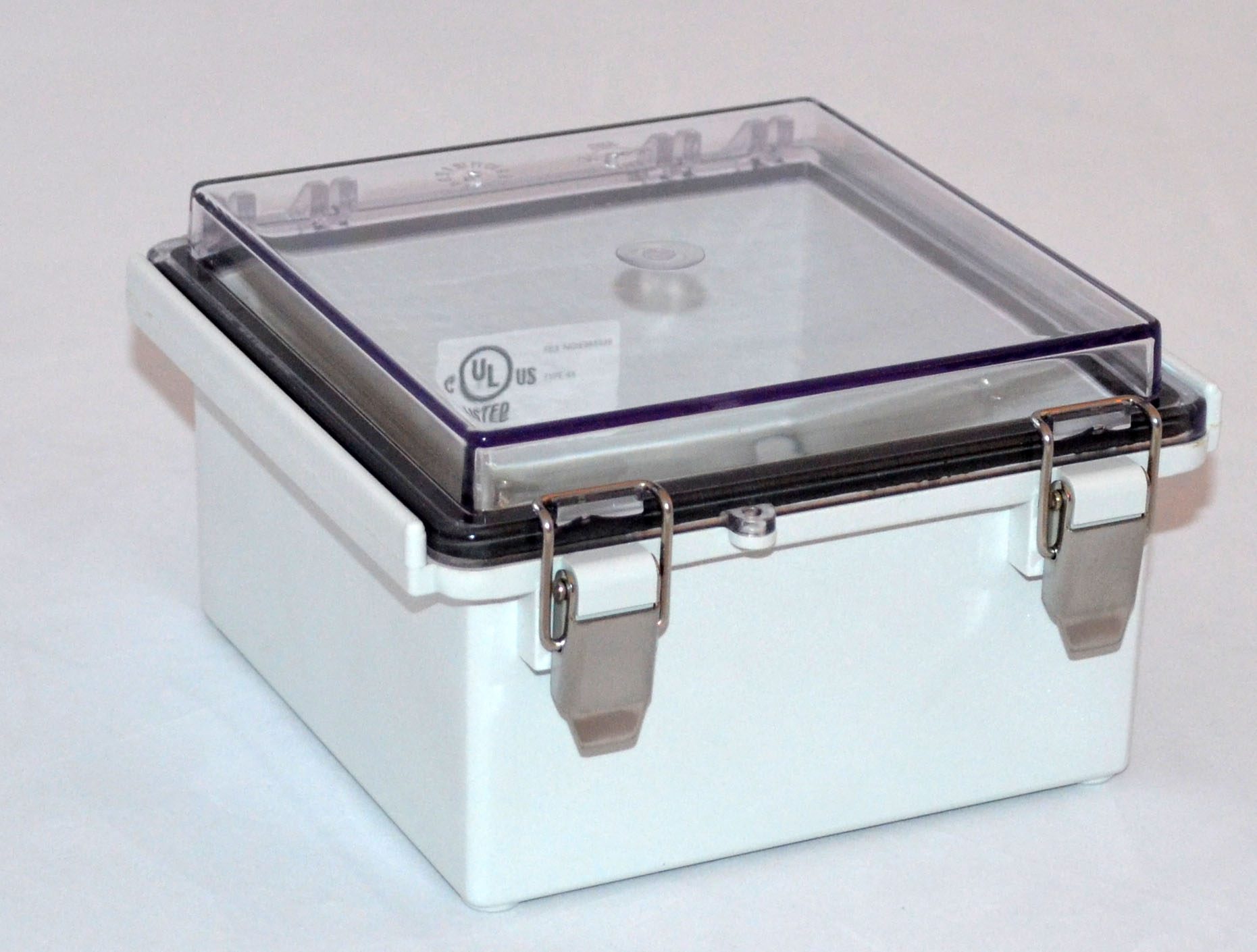 Fiberglass Box with Stainless Steel Latch and Clear Cover PTQ11046C